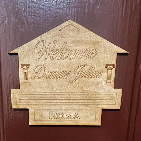 Domus Iulius Hotel Róma Kültér fotó